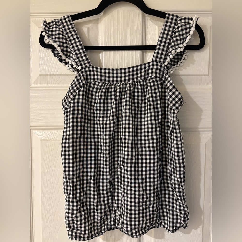 Elle Black and White Smocked Ruffled Blouse Size 6